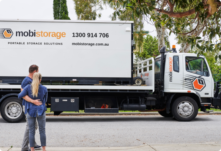 Mobistorage truck transporting the container at a storage facility
